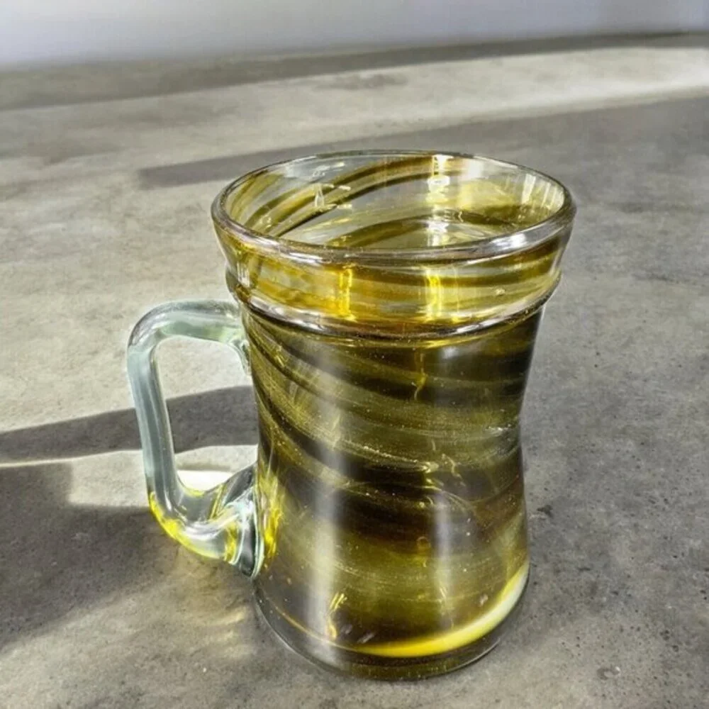 Hand Made Art Glass Mug Cup With‎ Applied Clear Handle Green Black Swirls Lines
